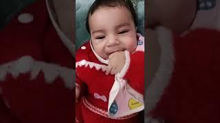 First baby feeder ishis thumb mera red red tamaatar
