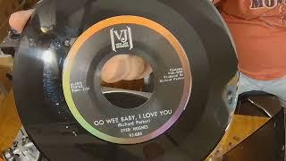 JohnnyG's Vinyltreasure Show "LIVE" 11-20-2024 Playing SOUL/MOTOWN/NORTHERN 45's from the 1960's!