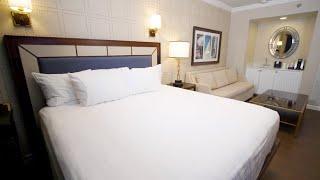 Disney's Yacht Club Resort - King Room with Sleeper Sofa | Walt Disney World Resort