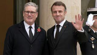 Armistice: Keir Starmer welcomed by president Macron in Paris | AFP