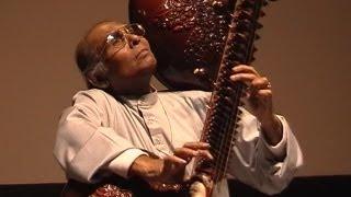 Ustad Asad Ali Khan - Raga Yaman Kalyan - Rudra Veena - Rudra Vina - Dhrupad, Dresden 4th May 2003