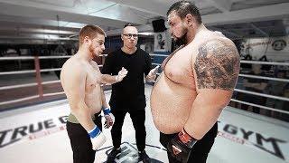 Папа Гигант 220 кг против Ушу Мастера 77 кг БОЙ / Это вам не UFC