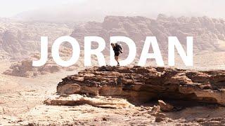 4 women, 200km hike in the Middle East, self-supported