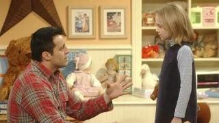 Dakota Fanning Guest Star on Friends