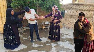 Mojtaba risked his life to see Zainab for a moment.