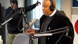 Rev Run's "Freestyle" On WGCI's Morning Riot