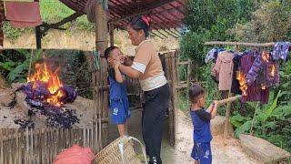 35 Year Old Single Mother Harvesting Rice Harvesting Taro Baby Learns About Clothes Burned By Baby &