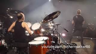 Lars Ulrich plays his best drum fill ever