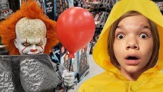 Pennywise Jumps!  Halloween City Props & Decorations