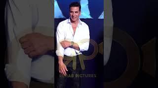 AKSHAY KUMAR SPECIAL SCREENING OF THE BIGGEST FILM OF THE DECADE JAMES CAMERON AVATAR THE WAY OF WAT