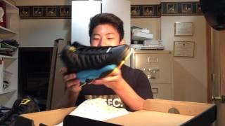 Sneaker unboxing