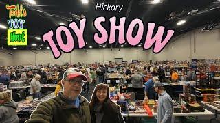 The BIGGEST TOY SHOW in Hickory! | Vintage Toy Hunt Time