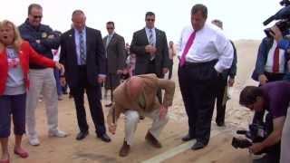 Christie Helps Celebrate Opening of New Boardwalk in Lavallette