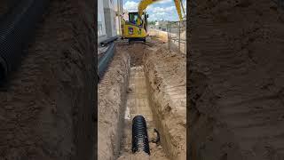 Throwing storm drain in the ground !!! #heavyequipmentlife#heavyequipmentoperator