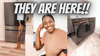 OUR FRIENDS' REACTIONS TO OUR NEW HOUSE: Our Fridge, Washer & Dryer are here!!! New House VLOG