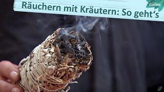 Räuchern mit getrockneten Kräuterbündeln | MDR Garten