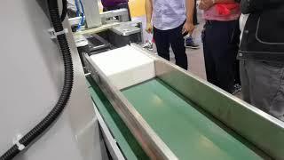 Automatic n fold hand towel paper cutting machine and packing machine