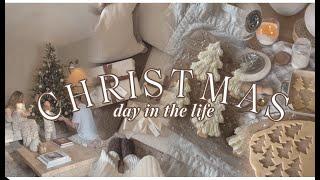 DECEMBER DAY | baking sugar cookies, christmas traditions, wrapping gifts & cosy night routine