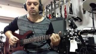 Cort M 200, Roland Blues Cube Hot, Review