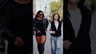 This CrossFit Mommy Walk So iconic #motivation #crossfit #fitness #gym #bikini #strongwomen