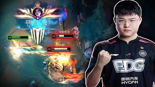 UZI First PENTAKILL with Kai'sa Skin Hall of Legends -  KR Master Patch 25.12
