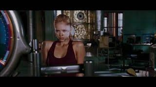 Marvel Was Dumb Enough To Make Jessica Alba Invisible | Fantastic Four (2005)