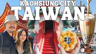 Kaohsiung Taiwan Travel Guide   Street Food in Kaohsiung Taiwan, Liuhe Night Market, Lotus Pond