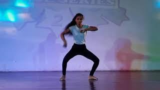 Pal kaisa pal /contemporary Dance by mansi Gautam.