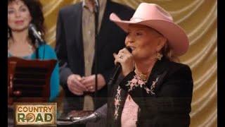 Lynn Anderson  "Rose Garden"