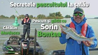 De la rețetă la lansetă: Chef Sorin Bontea învață să pescuiască la șalău în Delta Dunării