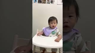 (12M) Cute baby saying Papa 세상에서 제일 귀여운 "아빠" 소리