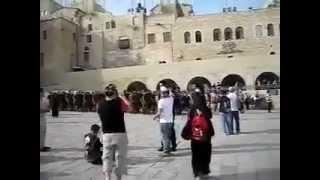 IDF Soldiers March To The Western Wall With MBD's 'Anachnu Ma'aminim'