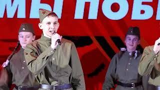 Ансамбль  "Акварель"  -  Военное попурри "Эх, дороги".
