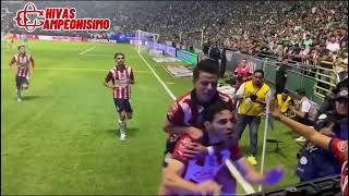 BRUTAL EL GOL Y FESTEJO DEL POLLO BRISEÑO ️ CHIVAS 2-1 LEON | #futbol #ligamx #chivas #viral