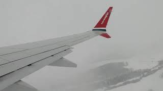 Norwegian B737-8 MAX takeoff from Helsinki