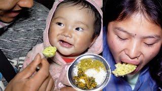 Niyabung learning to eat rice || Manjita cooks dinner @manjitacooking