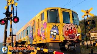 【電車】踏切動画 54【ふみきり 鉄道】JR四国 土讃線 新型車両 2700系気動車