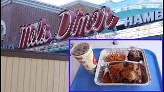 Lunch Break at Universal Studios Hollywood- Mel's Diner (Fried Chicken TV Dinner)