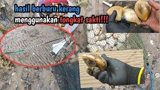 mencari kerang mengunakan tongkat sakti