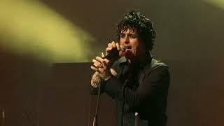 Green Day - Holiday (Live at The Warfield, 10/13/2005)