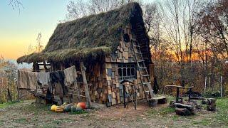 Amazing Life in a Mountain House. Bushcraft and Survival