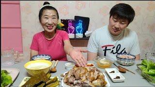 족발 한쌈 하실래예~ 맛있는 족발에 물김치 먹방~!!
