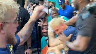 Jake Paul Steals Floyd Mayweather's Hat! 