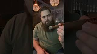 Camacho Broadleaf | Bearded Cigar Review #cigars #bearded #cigar #review #coronacigarco #tampa