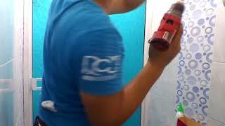 Instalando División de baño en acrílico y aluminio