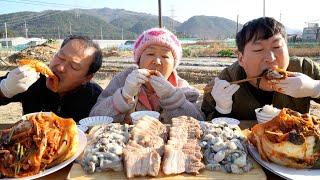 아삭한 김장김치와 싱싱한 굴, 보쌈까지! (Bossam, Boiled pork belly with Oysters & Kimchi) 요리&먹방!- Mukbang eating show