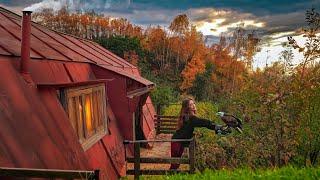 An old house in the forest saved a girl from wild animals. Solo overnight stay. ASMR