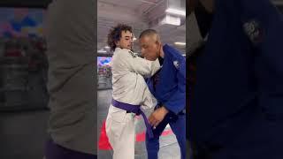 Classic Standing Crosschoke
