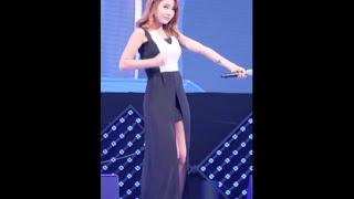 홍진영Hong Jin Young -경운기춤 Dance (Bobby Moon-Ma Baby)