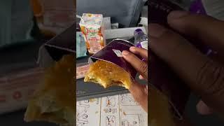 #hyderabadtodubai #lunchtime #vistaraairlines #shortvideo #dubai #airplaneflying #worldtravelvlog